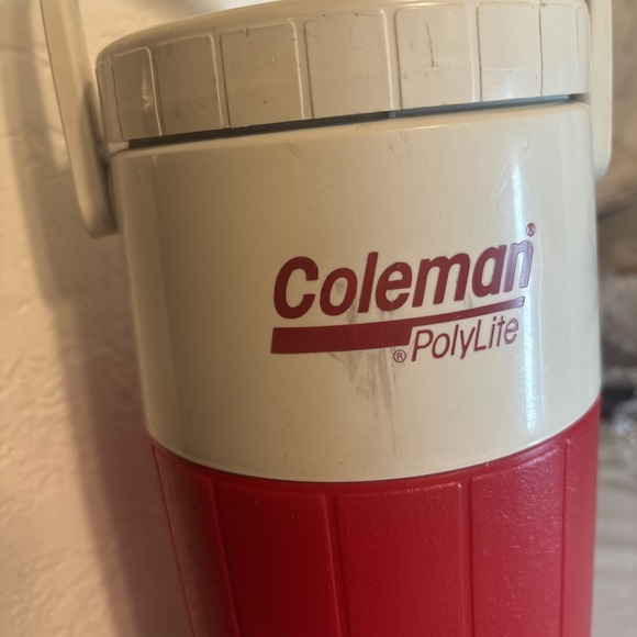Coleman Polylite Water Jug Red and White Half Gallon Cooler Vintage - Picture 2 of 6